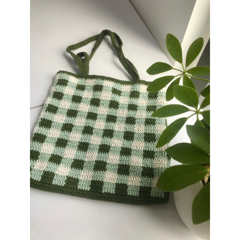 Túi móc len caro xanh