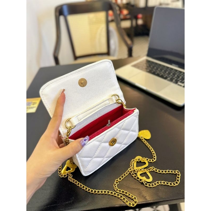 Túi mini classic kèm xích charm tim 3 màu cưng quá ạ 14cm