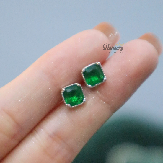 Bông khuyên tai nữ bạc 925 mạ vàng đá xanh lục chốt thẳng sang chảnh, kiêu sa | HARMONY ACCESSORIES K177