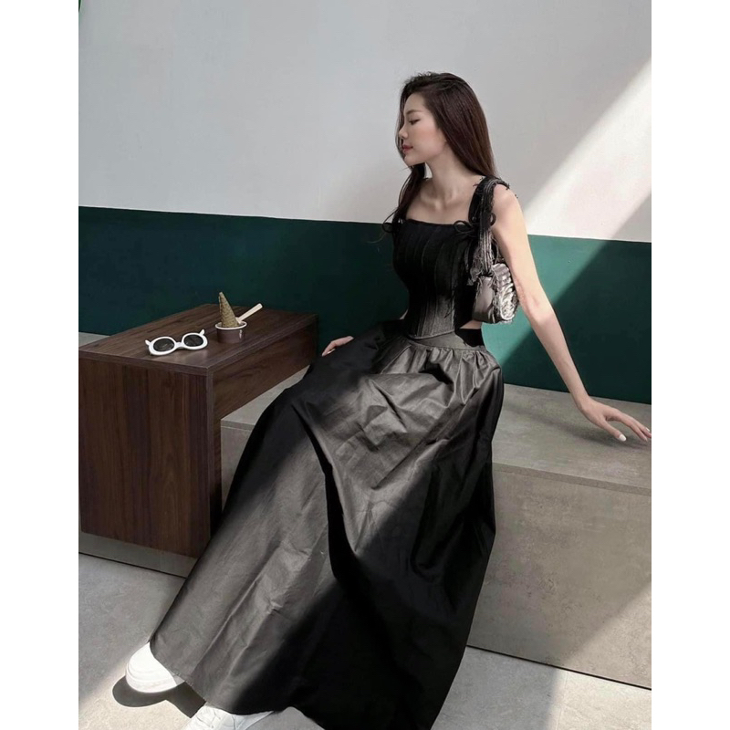 Chân váy mùa thu cạp cao eo thon, có túi phong cách Hàn Quốc.