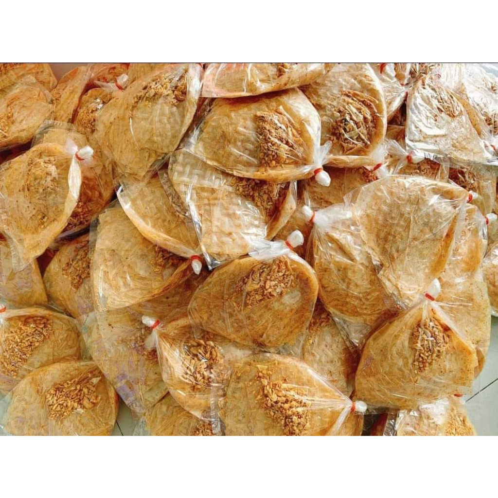 Bánh tráng phơi sương xì ke siêu cay muối tỏi.