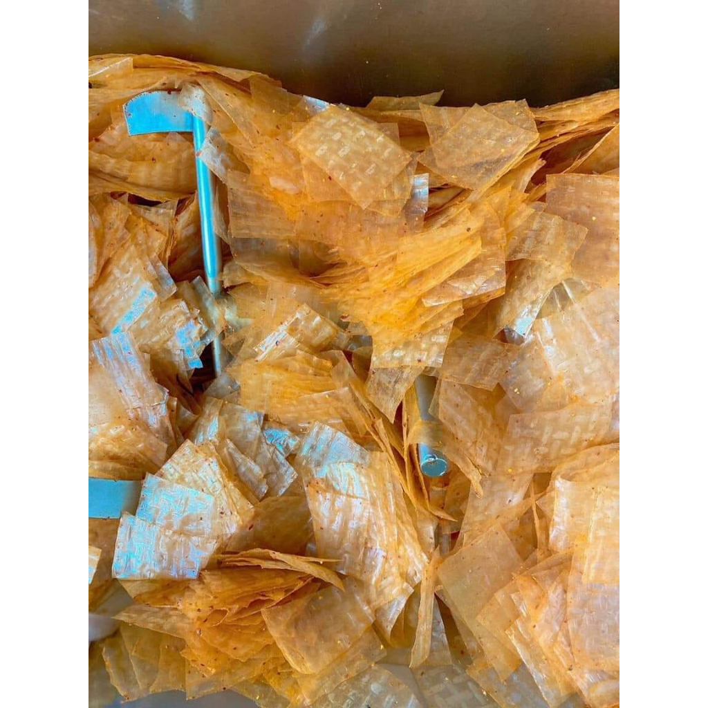 Bánh tráng phơi sương xì ke siêu cay muối tỏi.