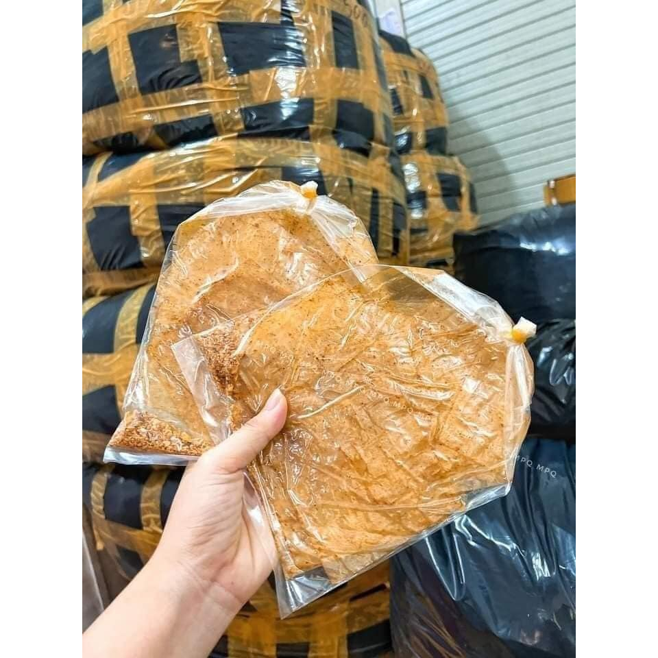 Bánh tráng phơi sương xì ke siêu cay muối tỏi.