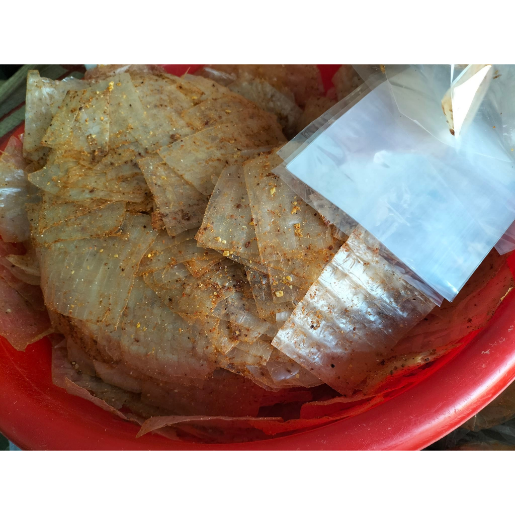 Bánh tráng phơi sương xì ke siêu cay muối tỏi.