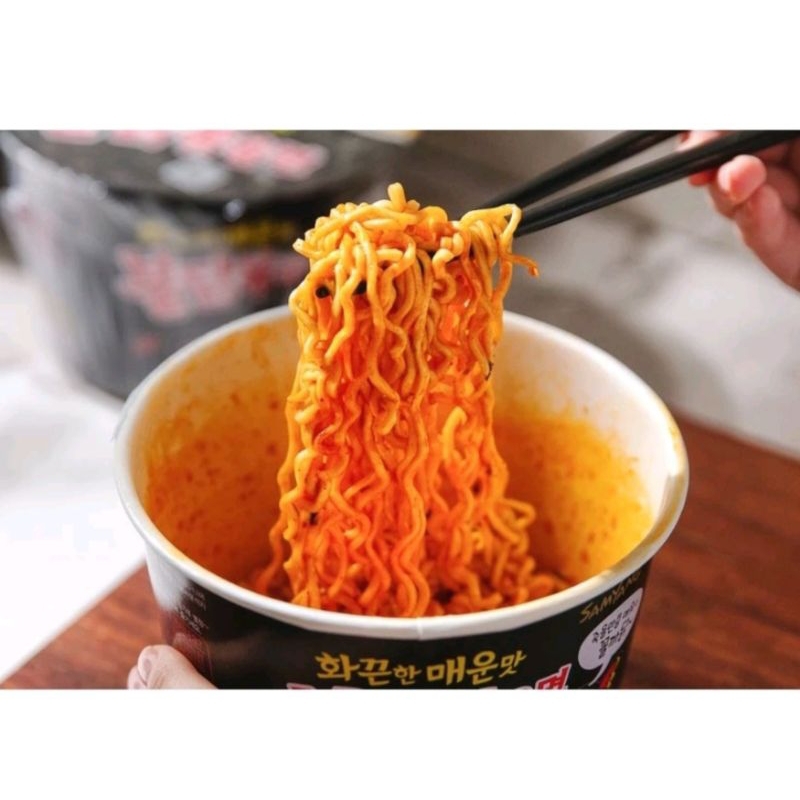 Mì trộn cay Samyang Hàn Quốc dang hop 105g