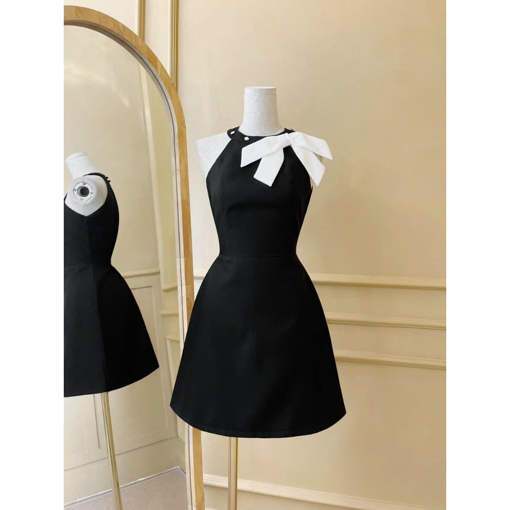 Đầm xòe chữ A đính nơ