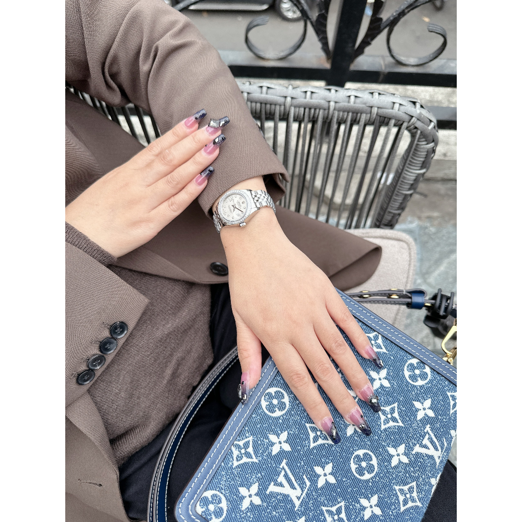 Đồng hồ nữ Rolex DateJust 28mm máy cơ 2671 Thuỵ Sĩ cao cấp, mặt trải tia chuẩn aut