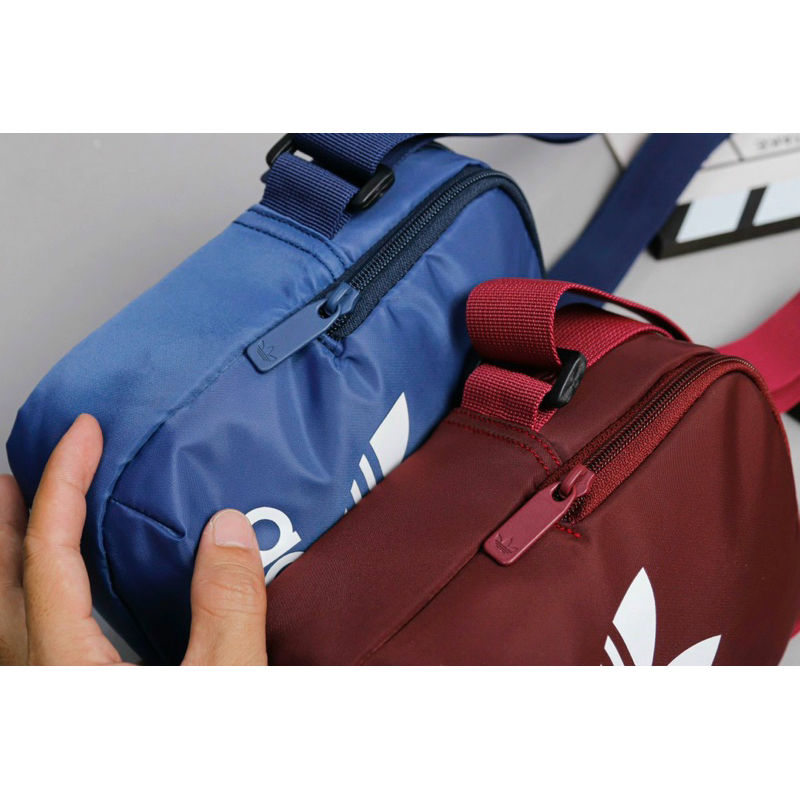 Túi chéo chống nước Adidas Sample hàng Onweb