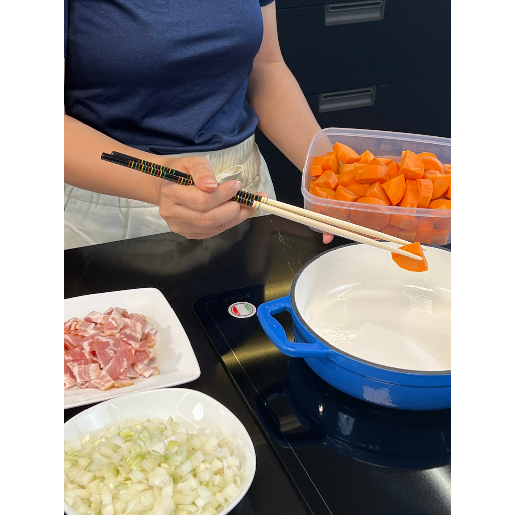 Set 2 đôi đũa tre làm bếp xuất xứ Nhật Bản 33cm hàng nhập