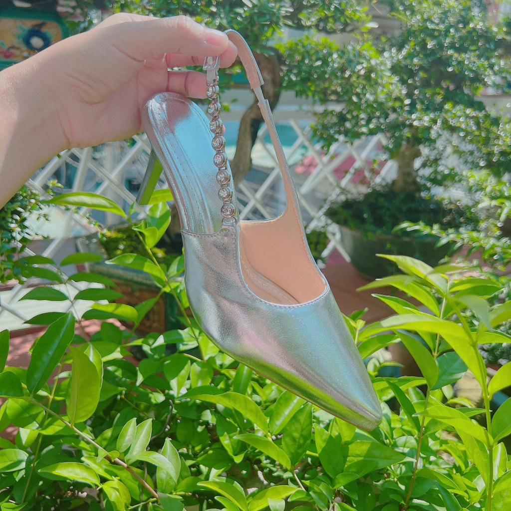 Giày nữ khóa đá hở gót si nhũ cực mềm cao 8cm - B89