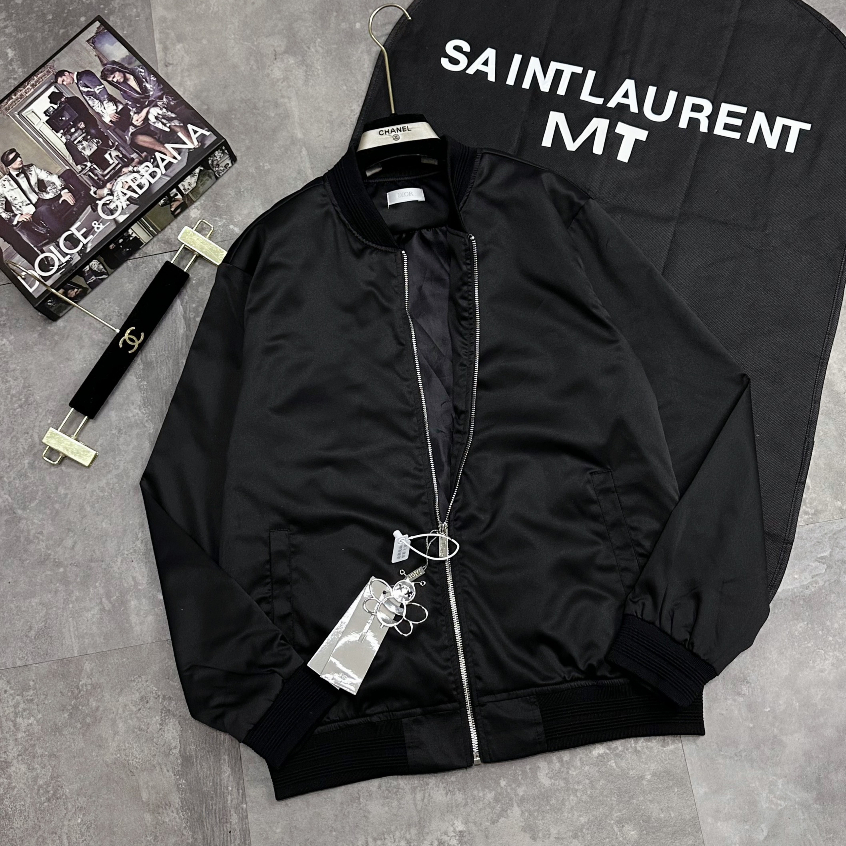 Áo Khoác Bomber Di.o Thêu Logo Cực Chất Chuẩn Hàng Quảng Châu - Áo Khoác Đôi Nam Nữ