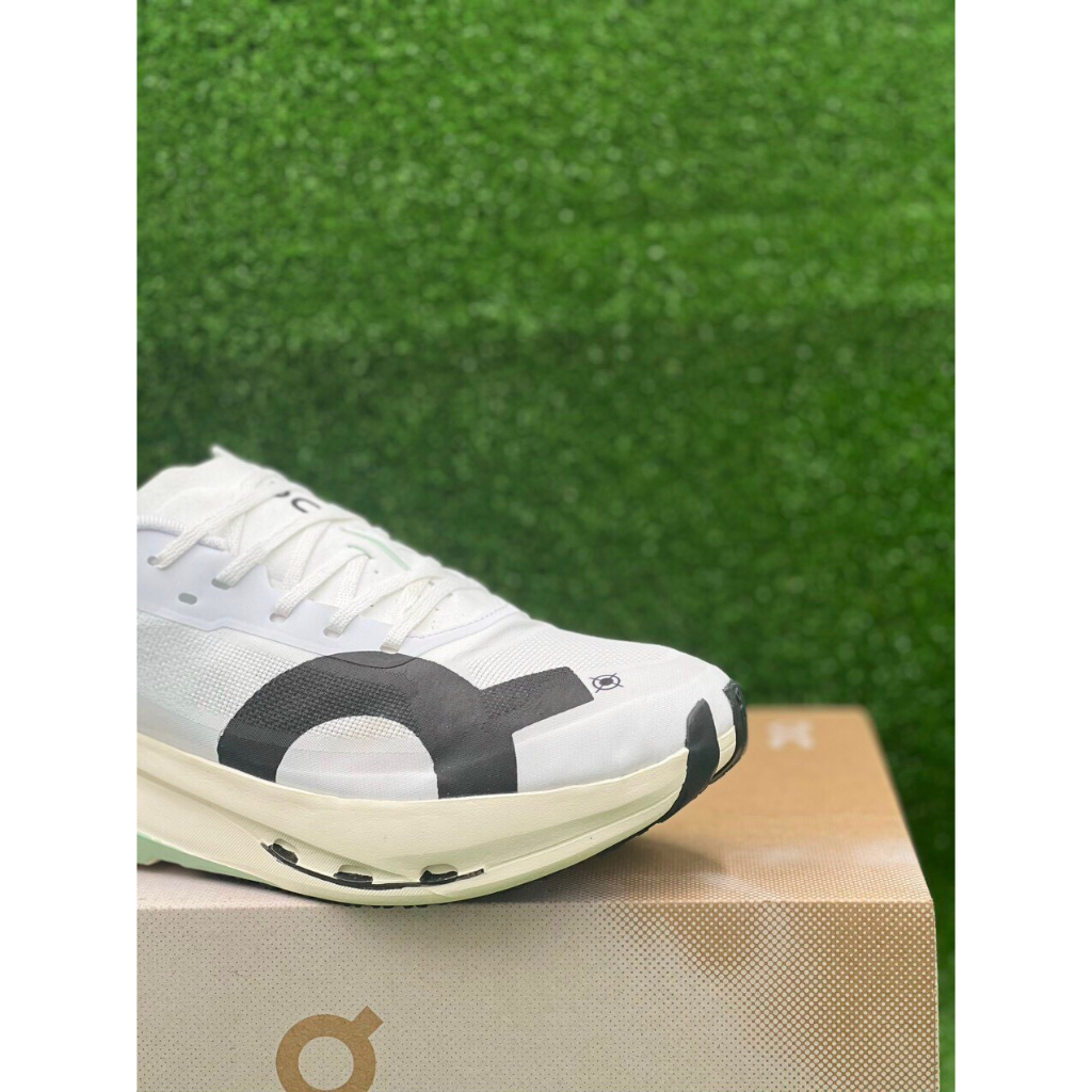 Giày Thể Thao On Running Cloud Boom Echo 3