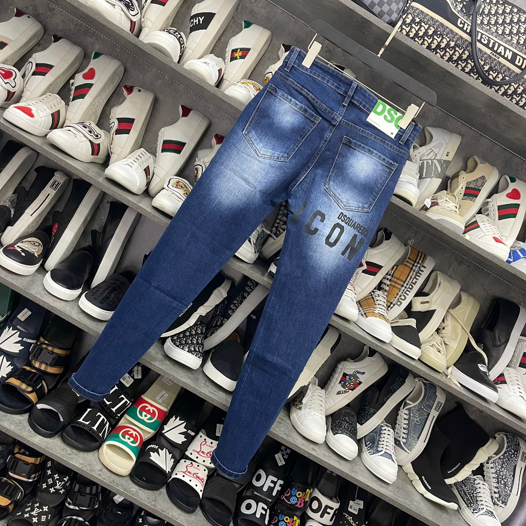 Quần jean bò nam Dsq2 slimfit xanh wash kẻ bạc trơn dập nổi chữ ICON đen sau đùi đơn giản basic