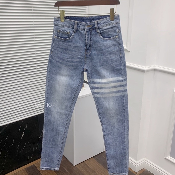 Quần JEANS THOME 4 Vạch Trắng Nam Quần bò nam Thom 4 sọc Trơn Phối Dập Kẻ Trắng Đùi HOT 2023