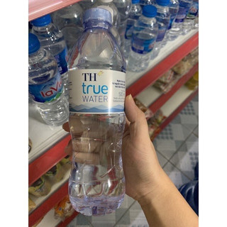 1 CHAI NƯỚC SUỐI TH TRUE WATER 500ML