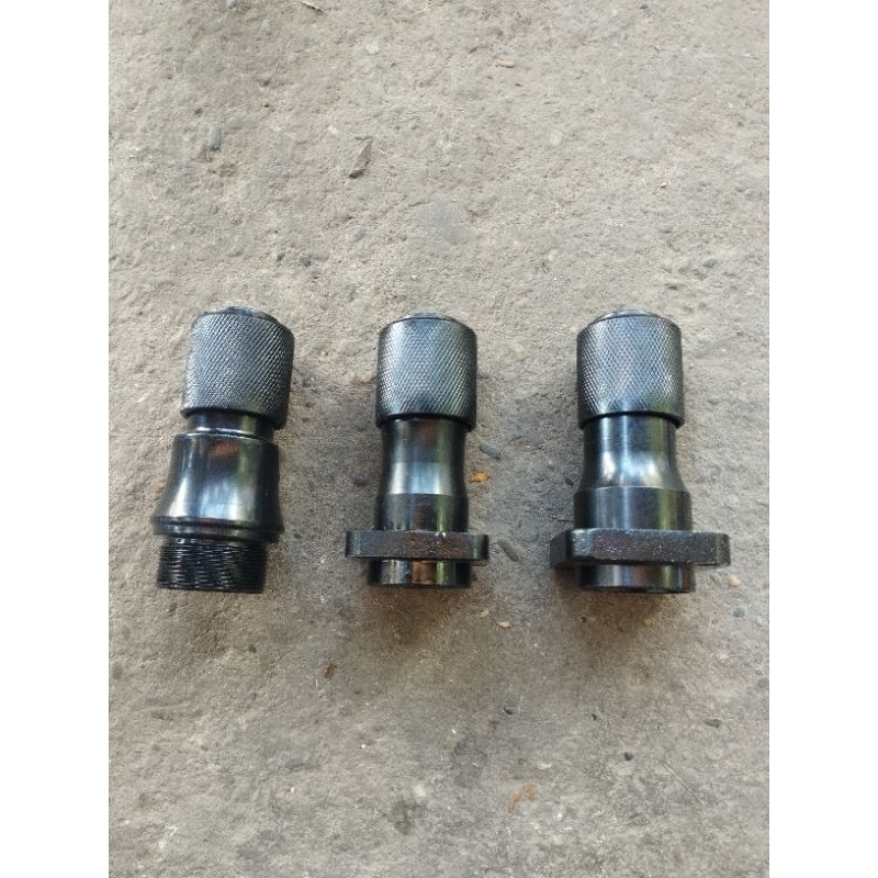 Đầu cắm mũi đục 0810 chân ren và 4 lỗ ốc 17mm lòng 32 và 35