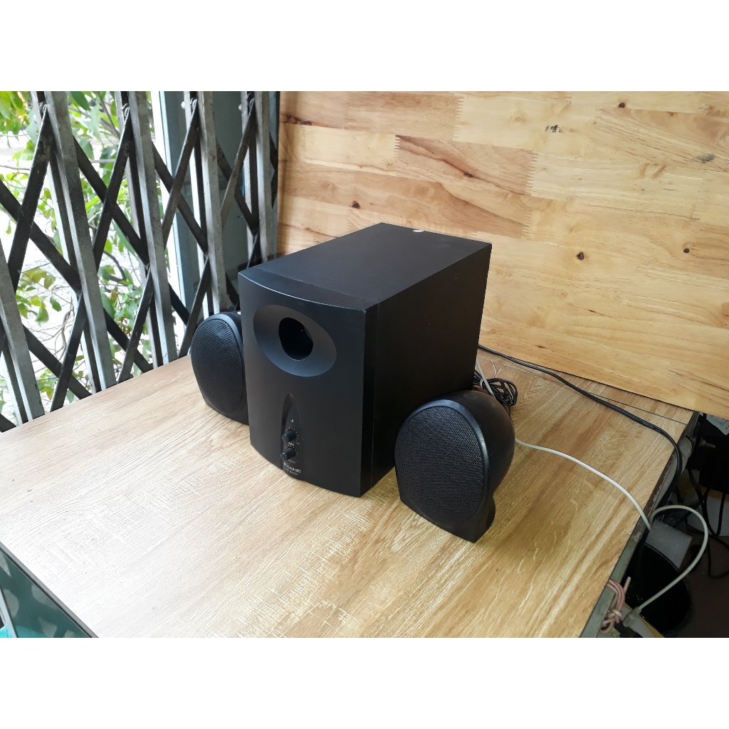 Loa vi tính microlab 2.1 Model M-300