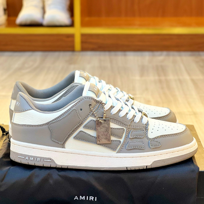 Giày thể thao Amiri Skel Top Low Grey from Mangomeee. Giày amiri xám khói 2023 full box
