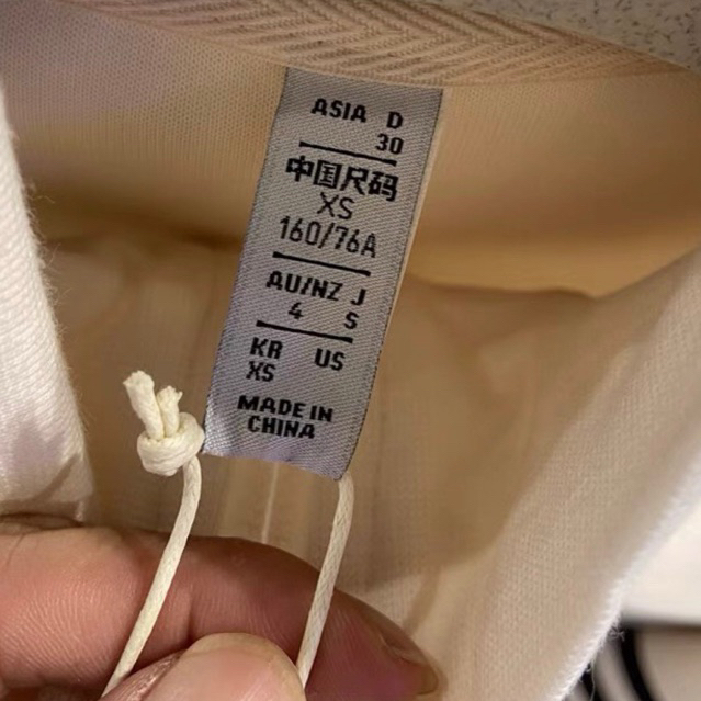 ✨  - Áo Khoác Adidas Dáng Crop Phong Cách Thể Thao Cho Nữ || Adicolor Neuclassic Track Jacket Unisex