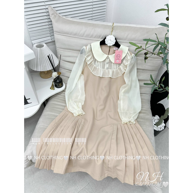 Váy li ngực cổ sen