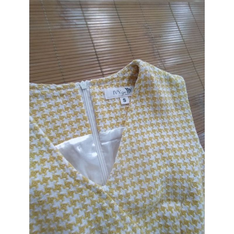 Pass váy dạ IVy size s
