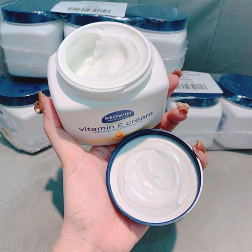 Kem dưỡng da Redwin Vitamin E Cream 300g nhập khẩu úc