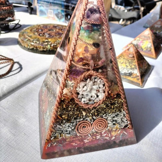 Thanh lý Đĩa năng lượng Kim tự tháp Orgonite thanh tẩy vượng phong thuỷ