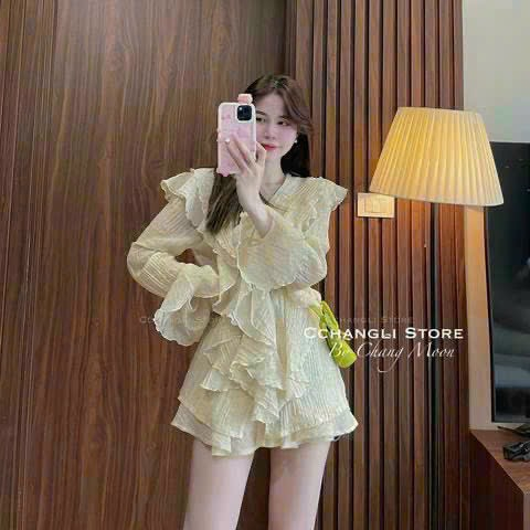 Set bộ đùi bèo tiểu thư 2 màu, set áo tiểu thư tay dài loe cổ v bèo bèo mix quần đùi dễ thương