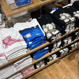 [PICK NHẬT] Áo thun Uniqlo UT KAWS 2023 Chính Hãng