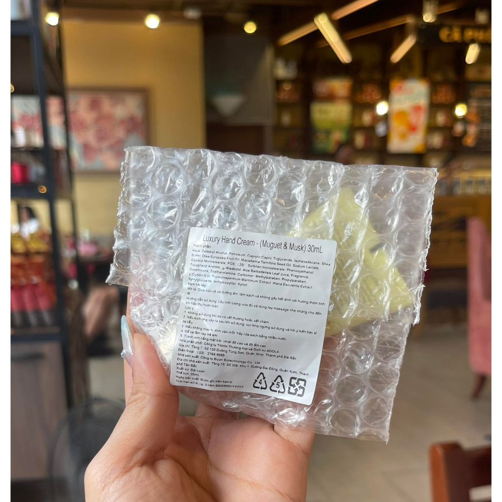 Kem Dưỡng Tay Hương Nước Hoa MISSDAISY 30ml