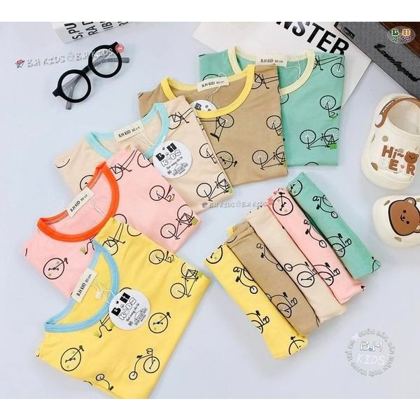 SALE SỐC  Bộ ngắn tay in họa tiết Thun Lạnh họa tiết dễ thương Ngẫu nhiên cho bé trai, bé gái