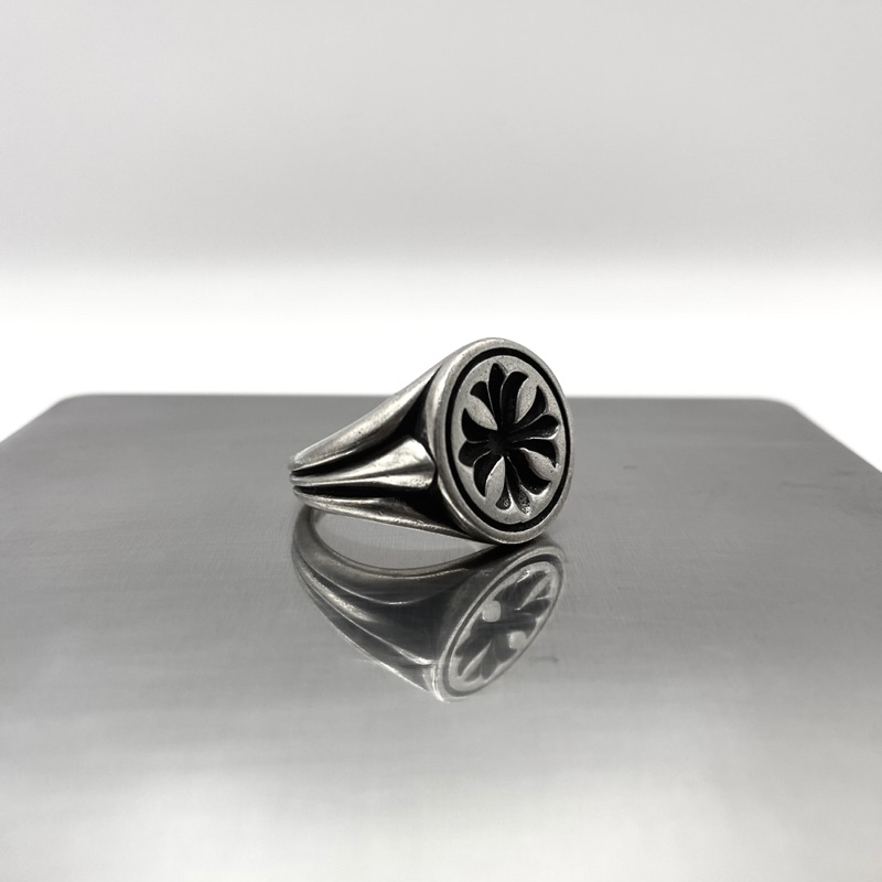 Nhẫn Signet Cross Bạc 925