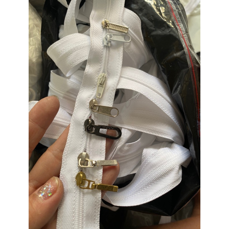 🔥🔥🔥Củ khóa kéo số3 răng cước giá 6k/10cái