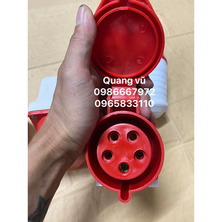 Ổ cắm +phích cắm công nghiệp 4 chân 5 chân 32A loại cố định