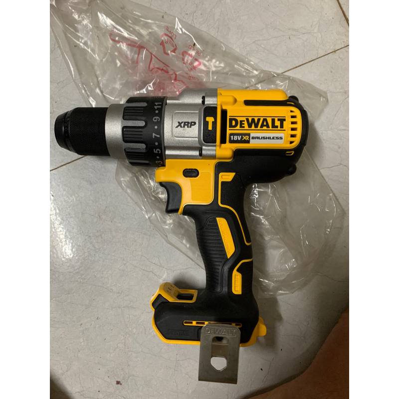 Máy khoan pin dewalt dcd996 body