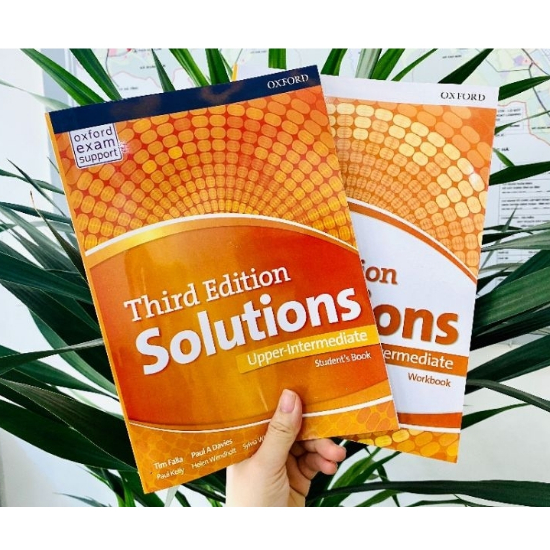 Bộ Solutions elementary bản 3rd cho bé siêu nét