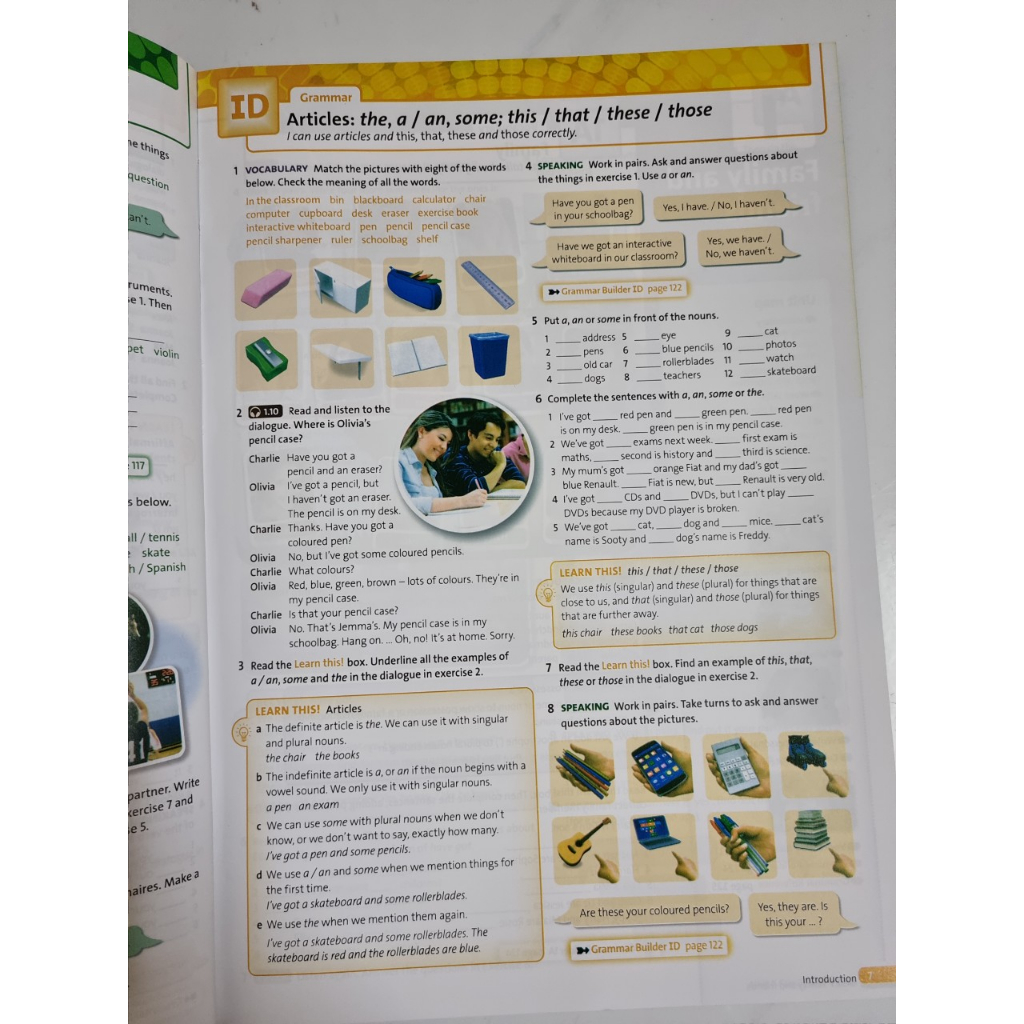 Bộ Solutions elementary bản 3rd cho bé siêu nét