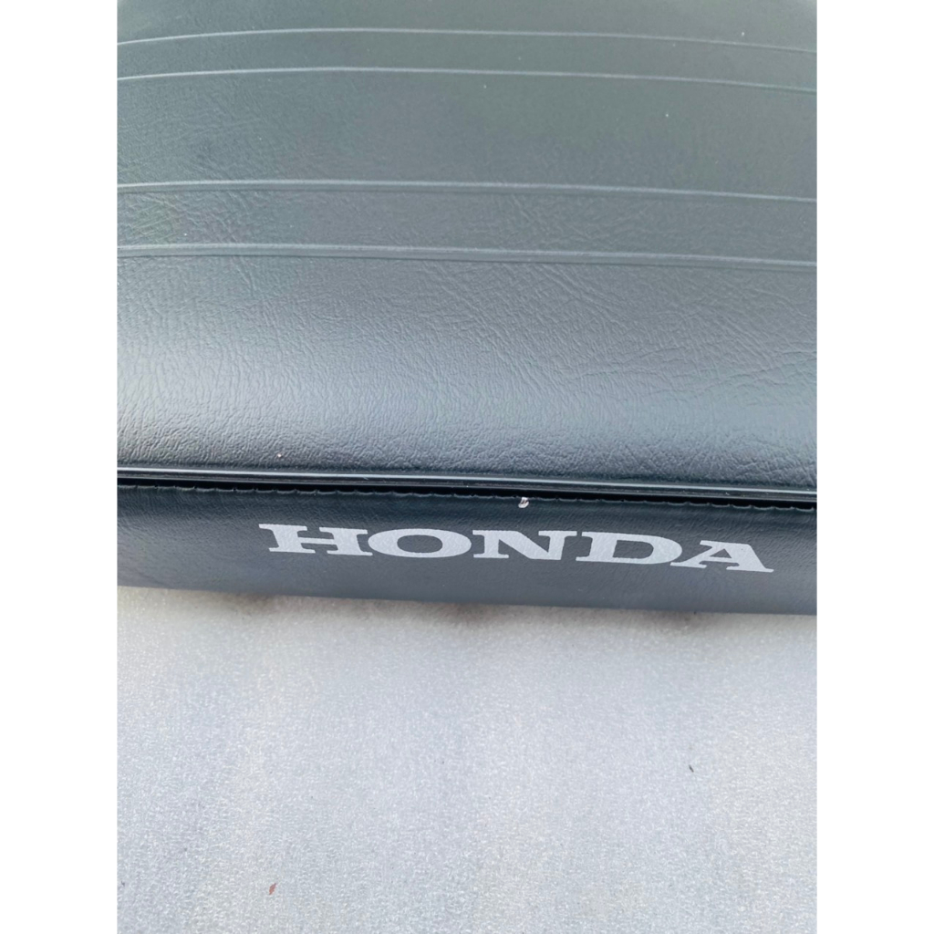 BỘ YÊN TRƯỚC - SAU XE CUB 86 MÀU ĐEN