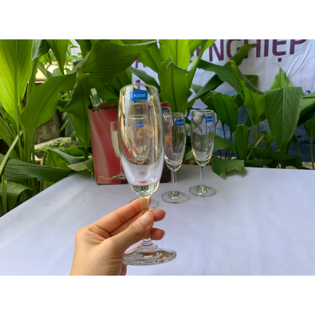 Bộ 4 Ly Classic Flute Champagne Ocean chất liệu thủy tinh 185ml - HÀNG CHÍNH HÃNG