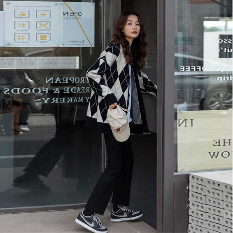 Áo khoác cardigan lông thỏ dáng rộng hoạ tiết kim cương áo khoác len phong cách Hàn Quốc FG017