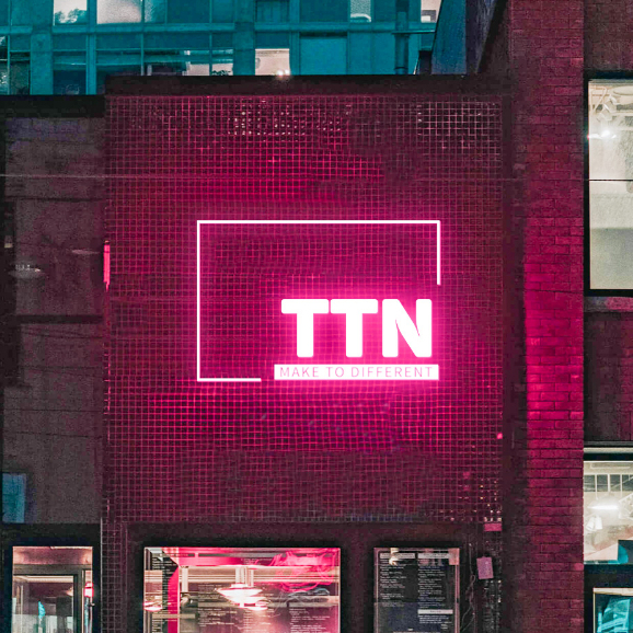 Khung chữ A 2 mặt KT 60 x 80cm