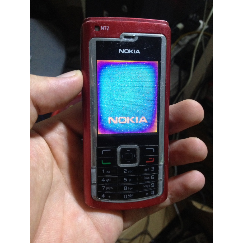 Xác NOKIA N72 trùng imei, lên màn già, sjm sóng căng, 2 loa còn tốt, không rè, rung mạnh, không tét thêm, không nắp