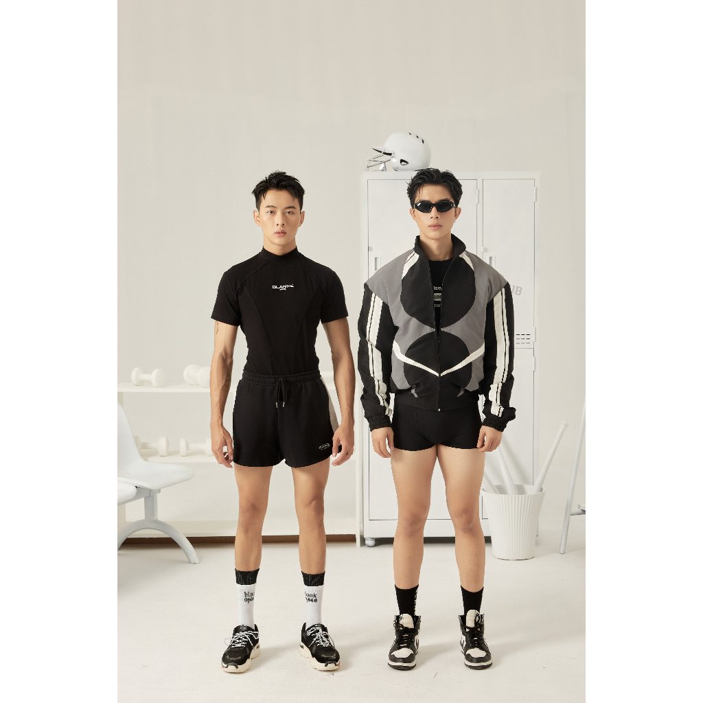 BLANKESPACE Áo Turt Tee Vải Cotton Co Giãn 4 Chiều Thấm Hút Tốt Nam Nữ Unisex