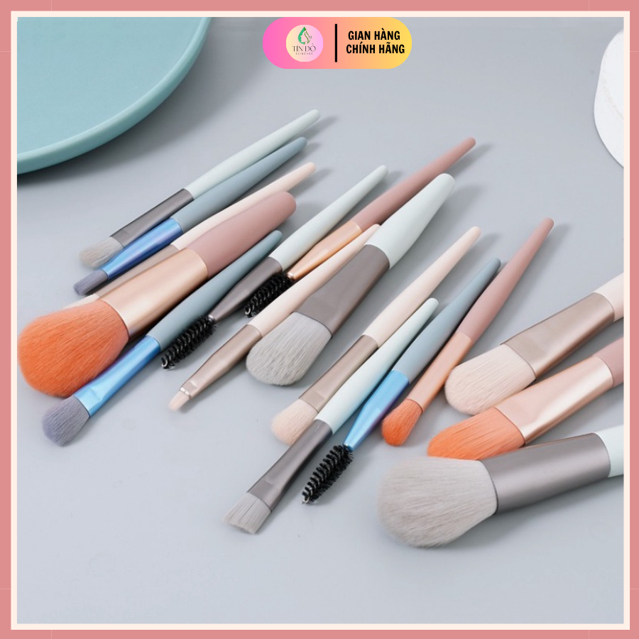 Bộ Cọ Trang Điểm 8 Cây Vintage Siêu Cute Trong Túi Zip_ Tín đồ skincare