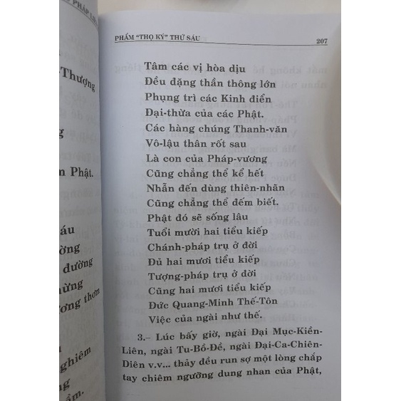 Sách Kinh Diệu Pháp Liên Hoa