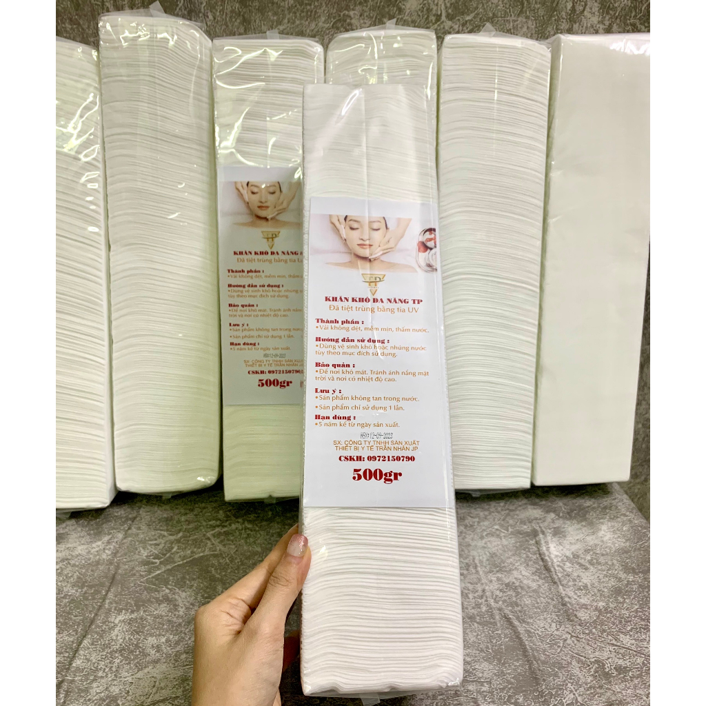 Khăn giấy lau mặt Spa cây 200 tờ - Khăn lau mặt dùng trong Spa loại 1  siêu tiết kiệm