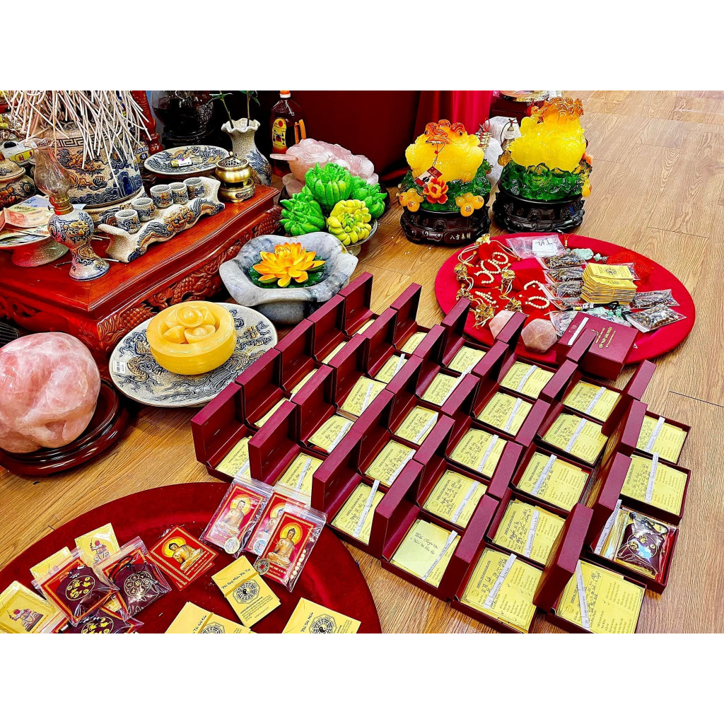 Linh Phù Thu Hồi Nợ