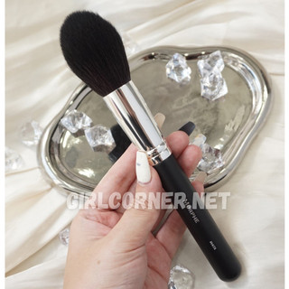 Cọ phủ phấn shape oval Morphe M401