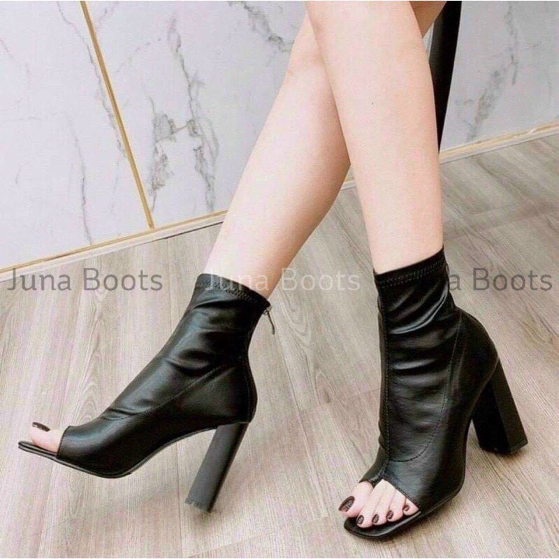 Boots nữ xỏ ngón cao cổ 7p da mềm ôm chân, Bốt xỏ ngón gót vuông da mềm.