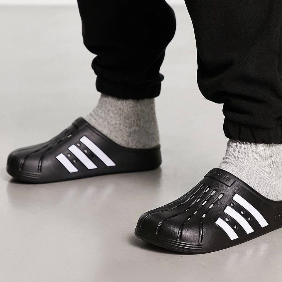 Dép chính hãng Adilette Clog đúc nguyên khối không thấm nước